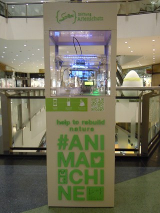 3D-Drucker Verleih Service mit Vitrine.Hier als Beispiel für die Stiftung Artenschutz